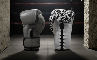 Velcro vs Lace-Up Gloves: Which Is Better for Muay Thai Training?