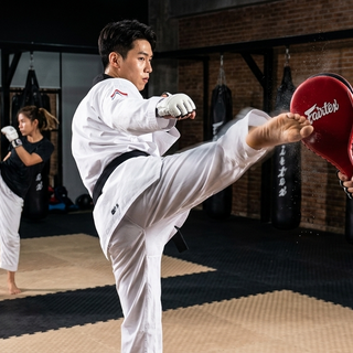The Precision Pop: How Taekwondo Kick Pads Improve Speed and Accuracy