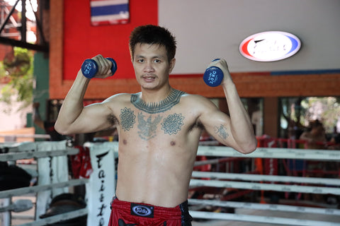 What are the weight classes for muay thai?