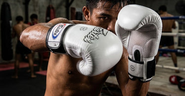 Best Boxing Gloves for Sweaty Hands: Breathability &amp; Comfort Tips