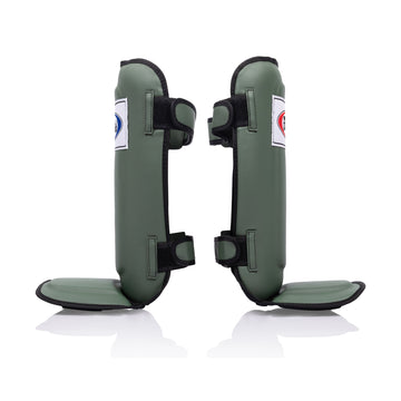 Fairtex SP3 Pro Style Muay Thai Shin Guard