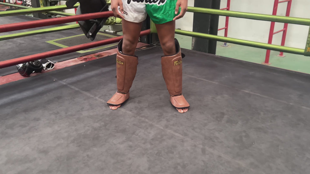 Fairtex SP8 Muay Thai Shin Guards Ultimate Shinguards