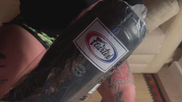 Fairtex SP3 Pro Style Muay Thai Shin Guard